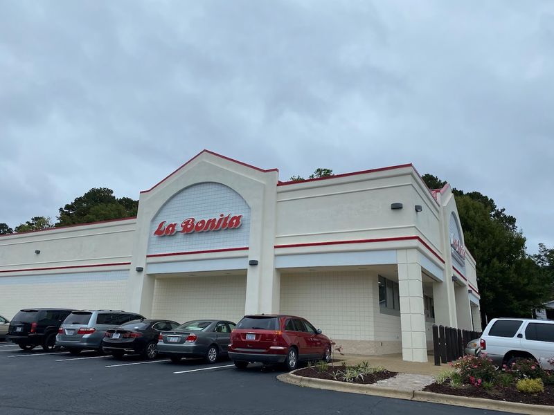 La Bonita Market, Clayton