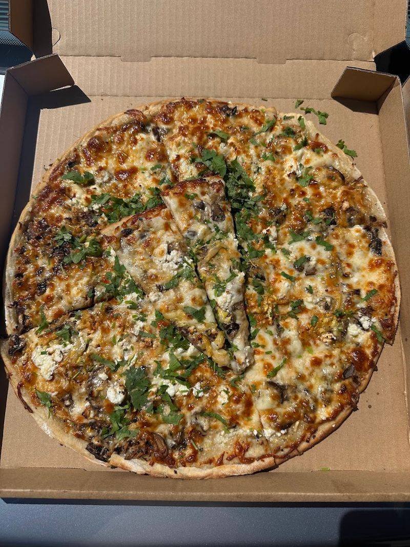 Dimond Slice Pizza, Oakland