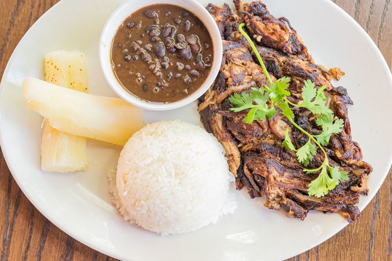 Calle Sol Latin Cafe & Cevicheria