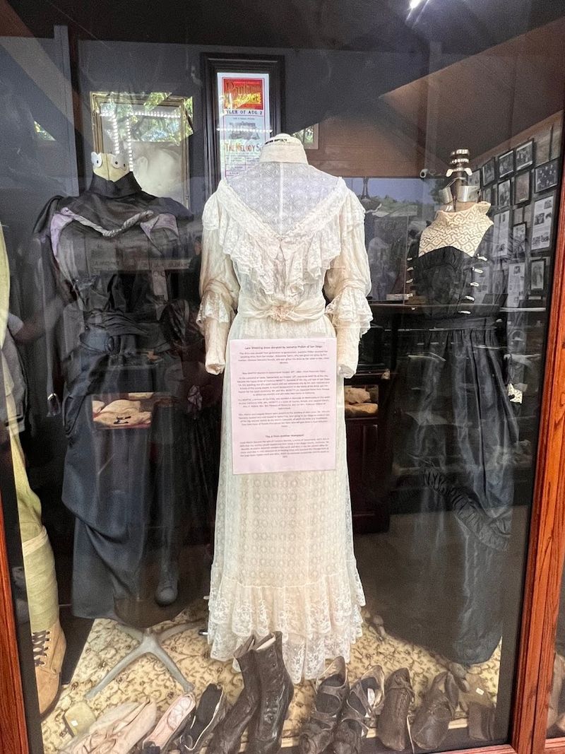 A Lace Collection Recognized Across California