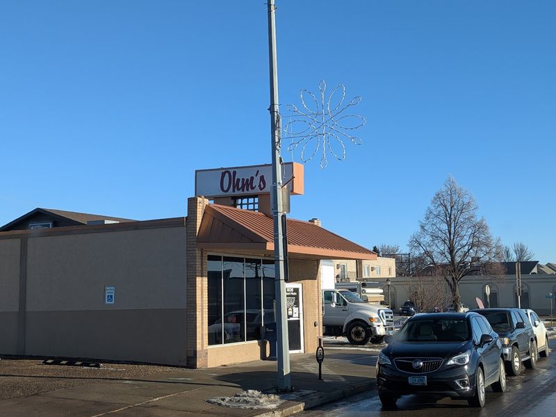 14 North Dakota Restaurants Worth Every Mile Of The Winter Drive - Decor Hint Ohm's Cafe, Mandan