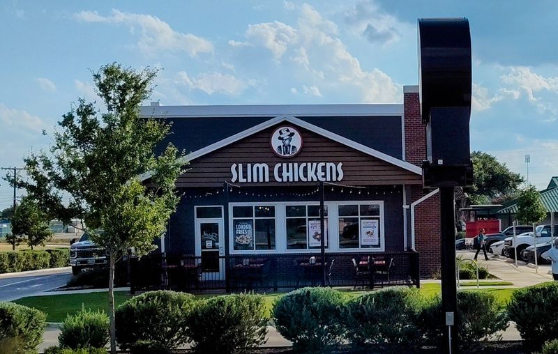 North Carolina Fried Chicken Chains Where The Crunch Alone Is Worth The Drive - Decor Hint Slim Chickens