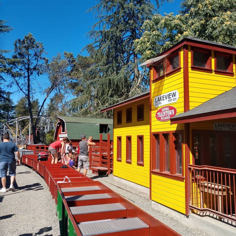 Lakeview Miniature Town: A Stop You Will Not Want To Miss