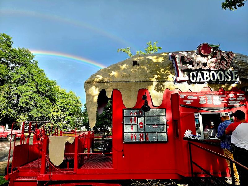 Why This Ice Cream Shop Is Worth The Drive
