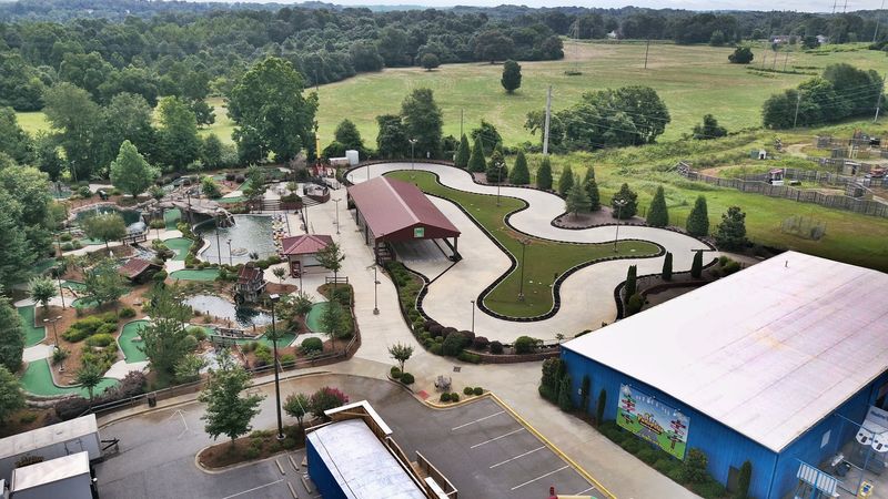 Go-Karts, Laser Tag, And Mummies Deliver Excitement At The Funopolis Family Fun Center In Georgia - Decor Hint Max Flight Roller Coaster Simulator