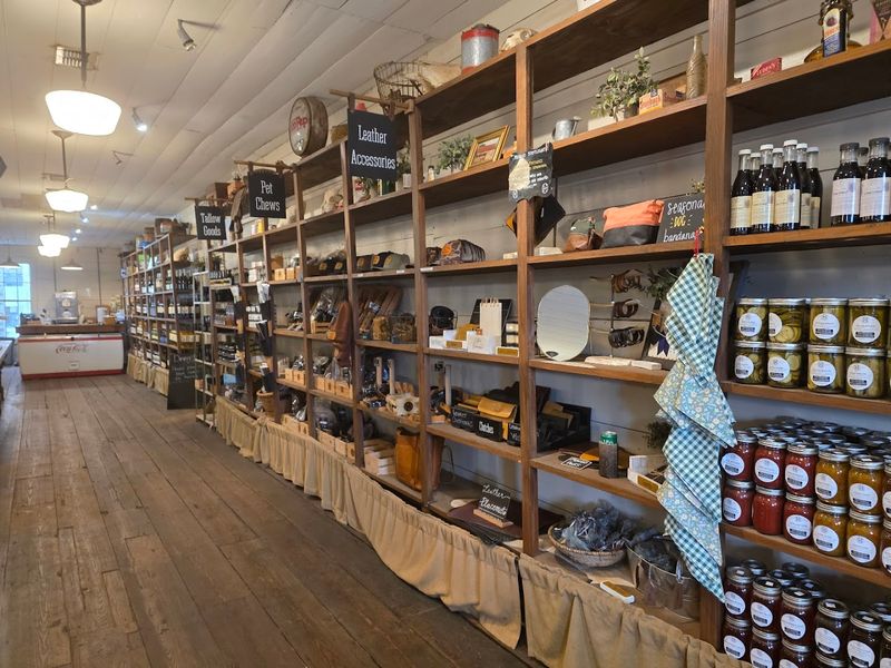 This Unassuming Georgia Farm Is Quietly Driving A Revolution In American Agriculture - Decor Hint Zero-Waste Farm System