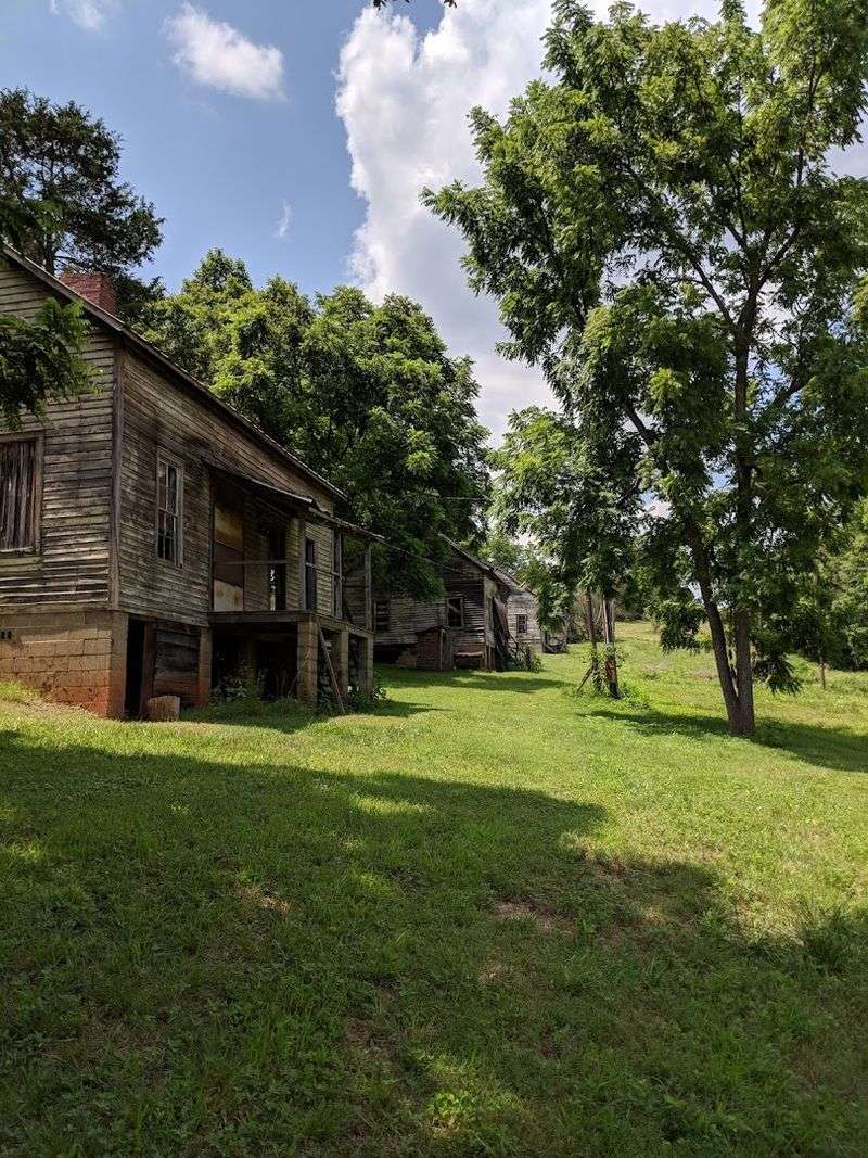 Henry River Mill Village