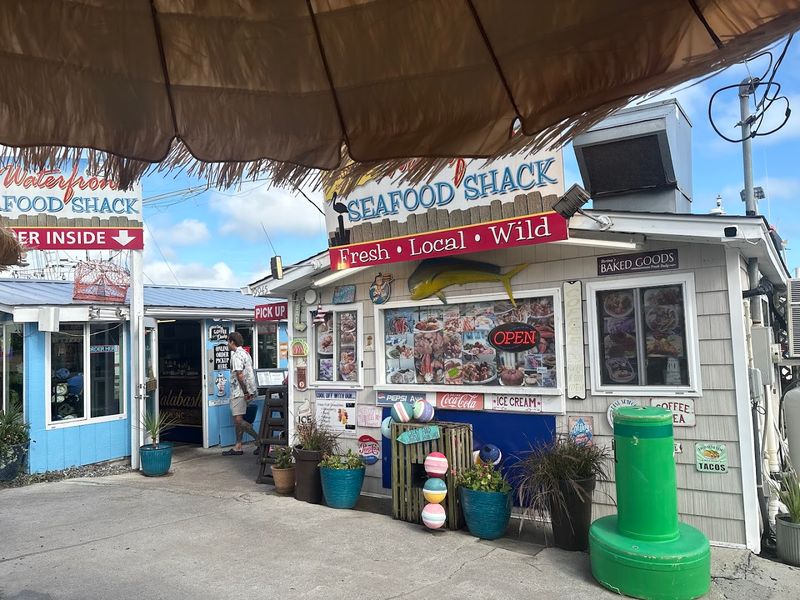 Waterfront Seafood Shack, Calabash