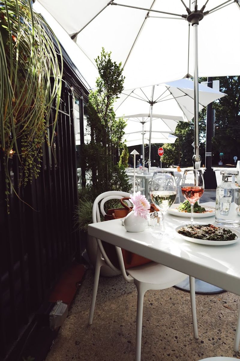 15 North Carolina Spots Where The Sides Are The Main Event - Decor Hint Mozelle's, Winston-Salem