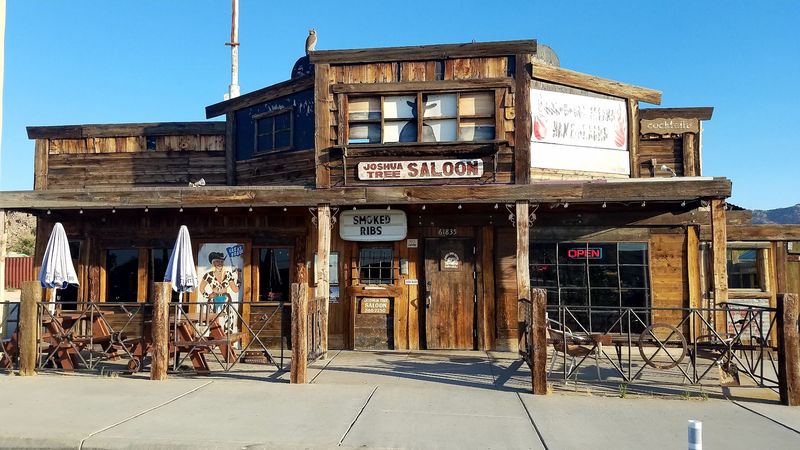 9 Off-The-Grid Joshua Tree, California Restaurants You'll Absolutely Love - Decor Hint Joshua Tree Saloon