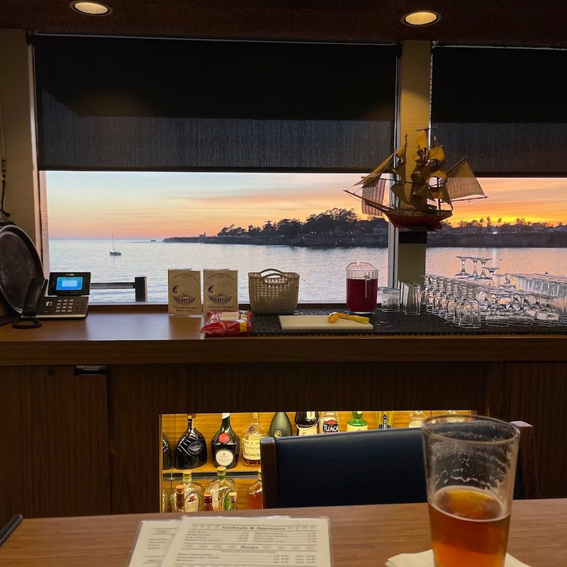 Gilda's On The Wharf, Santa Cruz