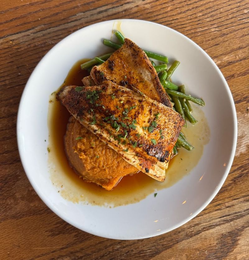 This Cozy Blue Ridge Restaurant In Georgia Is The Definition Of Southern Charm - Decor Hint Vegetarian and Gluten-Free Options on the Menu