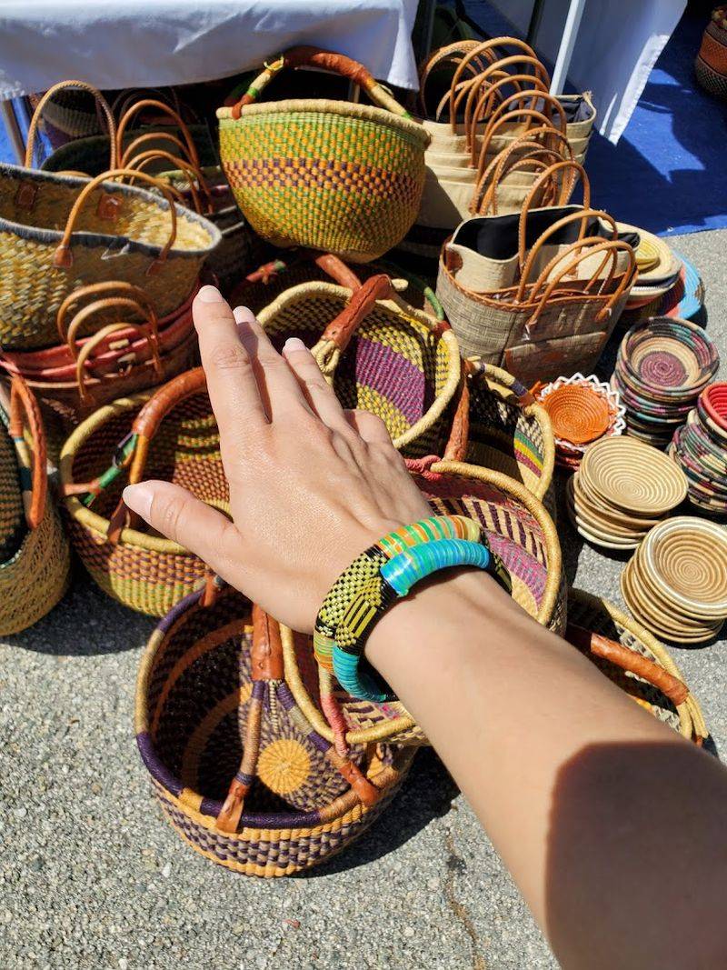 People Drive From All Over California For The Unbelievable Bargains At This Massive Flea Bazaar - Decor Hint Bargain Pricing That Keeps Shoppers Coming Back