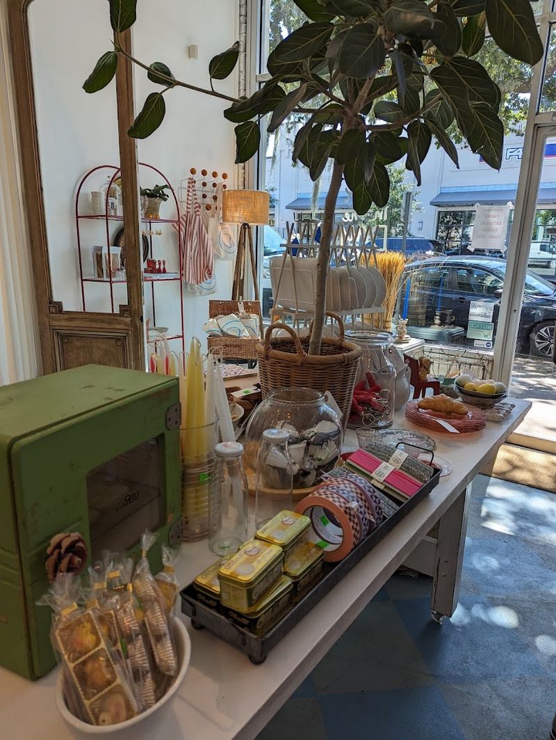 Savannah Georgia's Best Jewish Delis For Classic Deli Favorites - Decor Hint Back in the Day Bakery