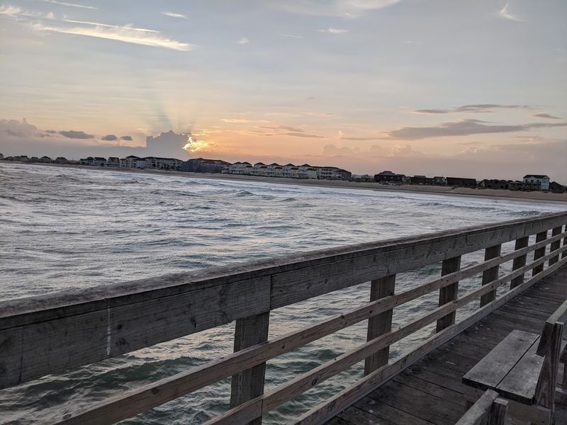 A Dockside Meal Worth Slowing Down For