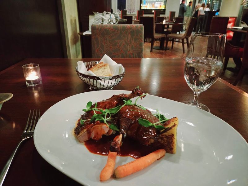 This North Carolina Italian Favorite Is So Popular, Even Reservations Feel Like A Win - Decor Hint Lighting And Comfort