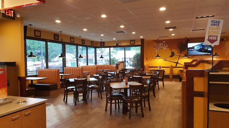 These 10 North Carolina Chains Prove The State Has Always Known How To Feed People Right - Decor Hint Zaxby's: Chicken Fingers With Actual Personality