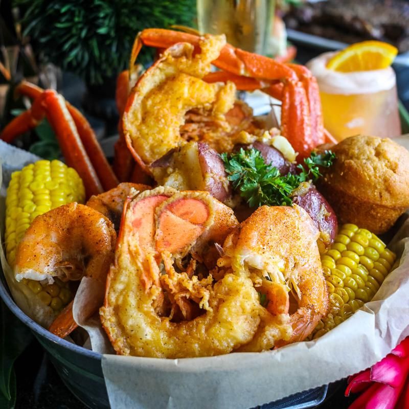 This Low-Key Georgia Restaurant Is Known For Wings That Keep People Coming Back - Decor Hint Glowing Reviews That Reflect Real Consistency