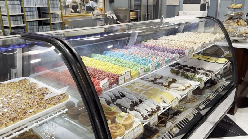 Amélie's French Bakery, Charlotte