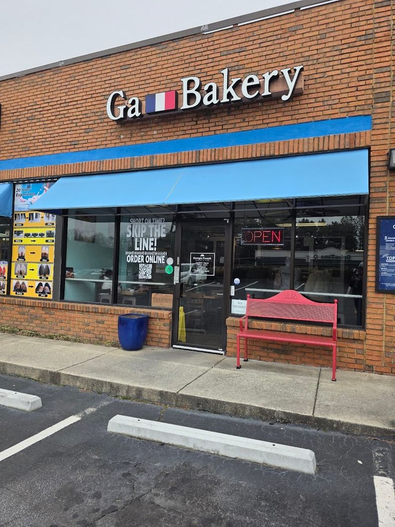 Seasonal Specials That Give Regulars a Reason to Return