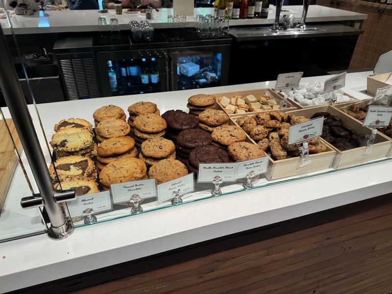 This Georgia Spot Is Making Croissants So Good, They Compete With Europe - Decor Hint Specialty Coffees and Beverages to Complete the Experience