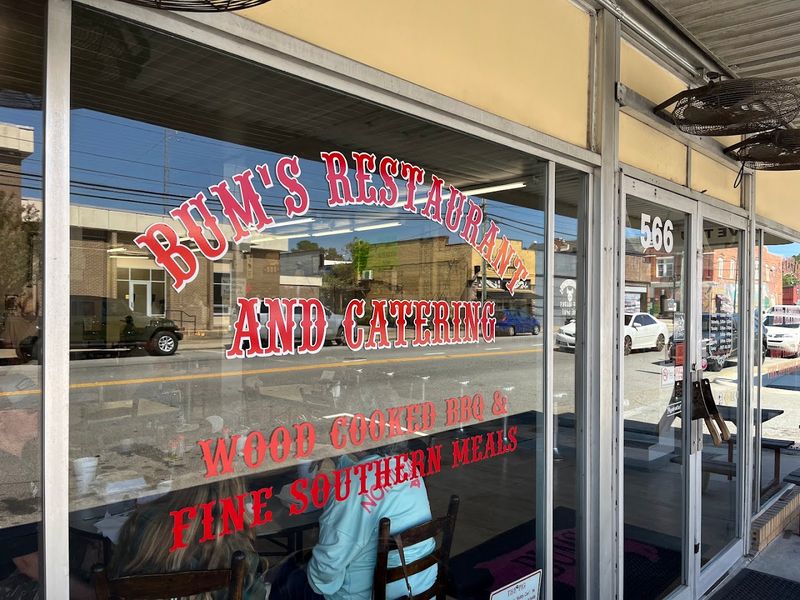 10 North Carolina BBQ Joints That Locals Know Deserve More Respect - Decor Hint Bum's Restaurant, Ayden