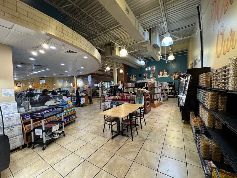 15 Raleigh, North Carolina Restaurants Locals Say Are Worth Discovering - Decor Hint Sassool Mediterranean Cafe