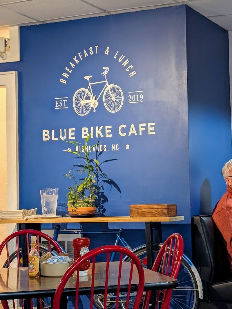 Blue Bike Cafe, Highlands