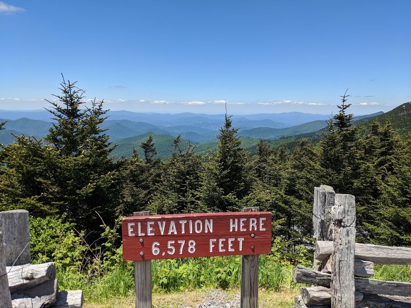 Mount Mitchell State Park (Burnsville)