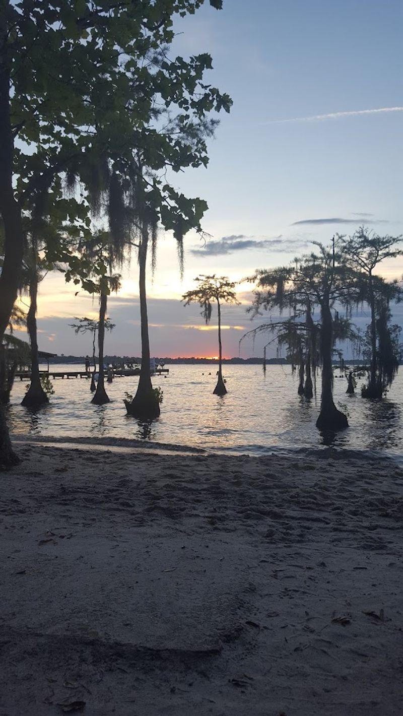 The Shoreline Views That Belong In A Travel Magazine