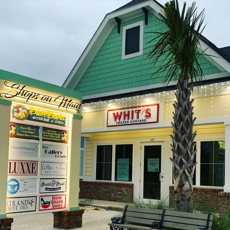 15 Ice Cream Shops In North Carolina Locals Love For A Sweet Treat - Decor Hint Whit's Frozen Custard, Wilmington, NC