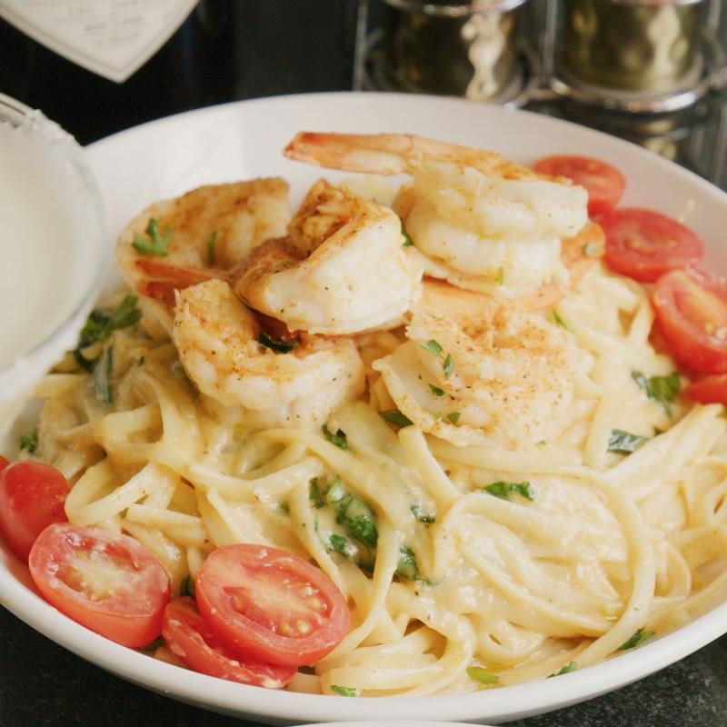 This Low-Key Georgia Restaurant Is Known For Wings That Keep People Coming Back - Decor Hint A Menu Built for Every Taste