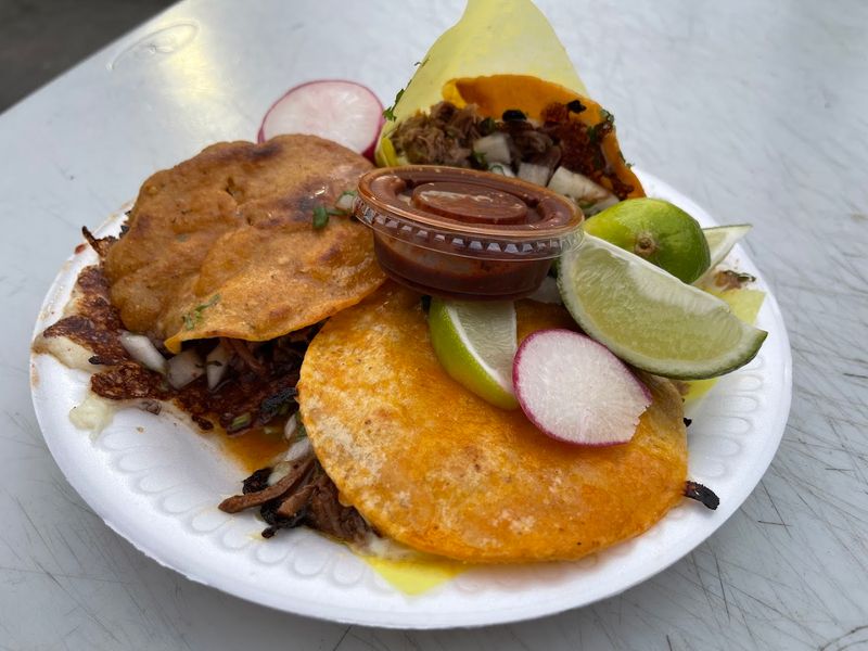 Birrieria Los Gonzalez, Los Angeles