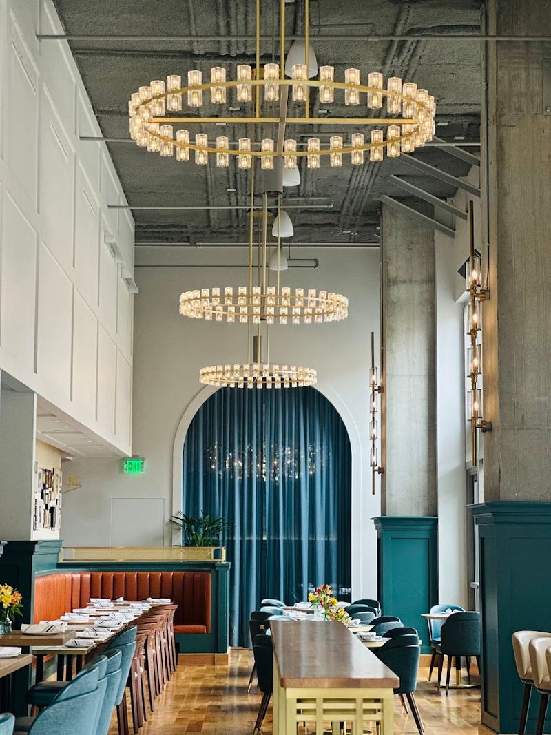 Birdie's Barroom & Kitchen