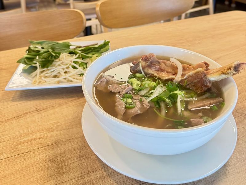 This North Carolina Restaurant Serves Shaking Beef You Won't Forget - Decor Hint A Menu Full Of Classics But One Clear Standout