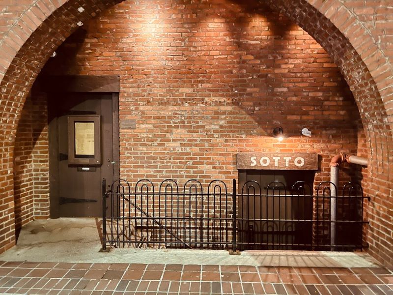 Sotto, Cincinnati