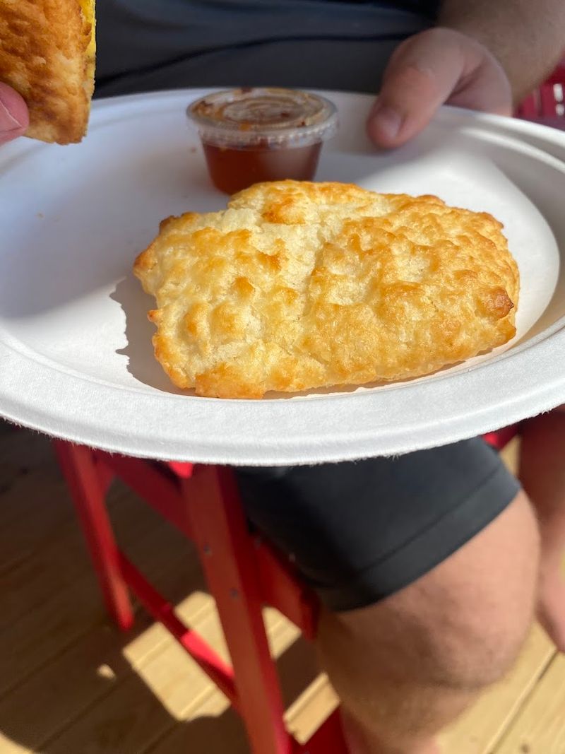 The North Carolina Breakfast Truck That Made Eating Off A Paper Plate Feel Like A Special Occasion - Decor Hint Paper Plates That Somehow Felt Fancy