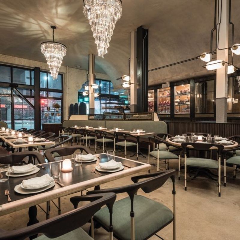 People Are Raving Over The Mouth-Watering Steaks At This Art Deco Restaurant In California - Decor Hint Art Deco Ambiance And Interior Design