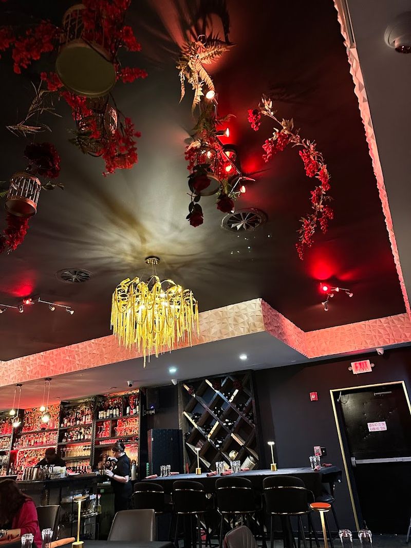 Deluxe Fun Dining, Charlotte 