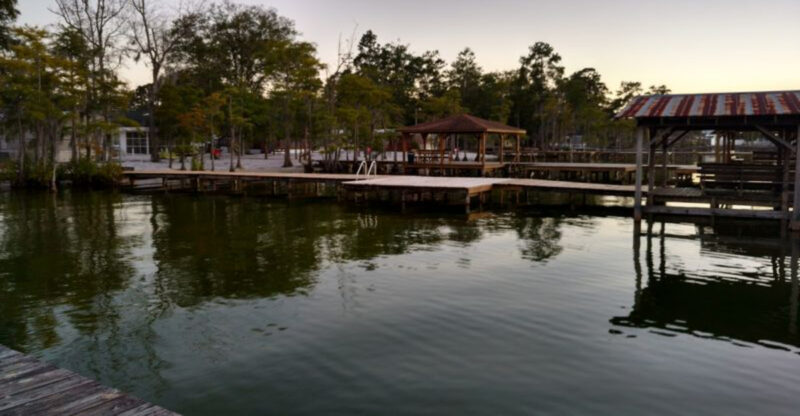 The Clearest Lake In North Carolina Is Worth Seeing With Your Own Eyes