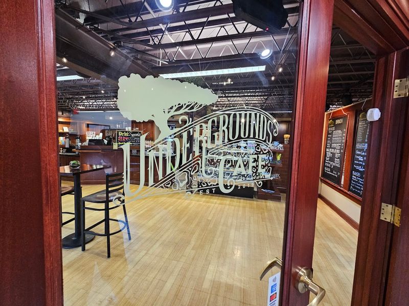 Undergrounds Cafe & Coffee House