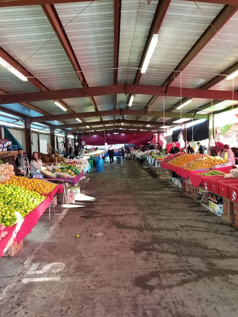 The Massive Flea Market In California With Over 600 Vendors And Delicious Food Trucks - Decor Hint Special Events And Celebrations