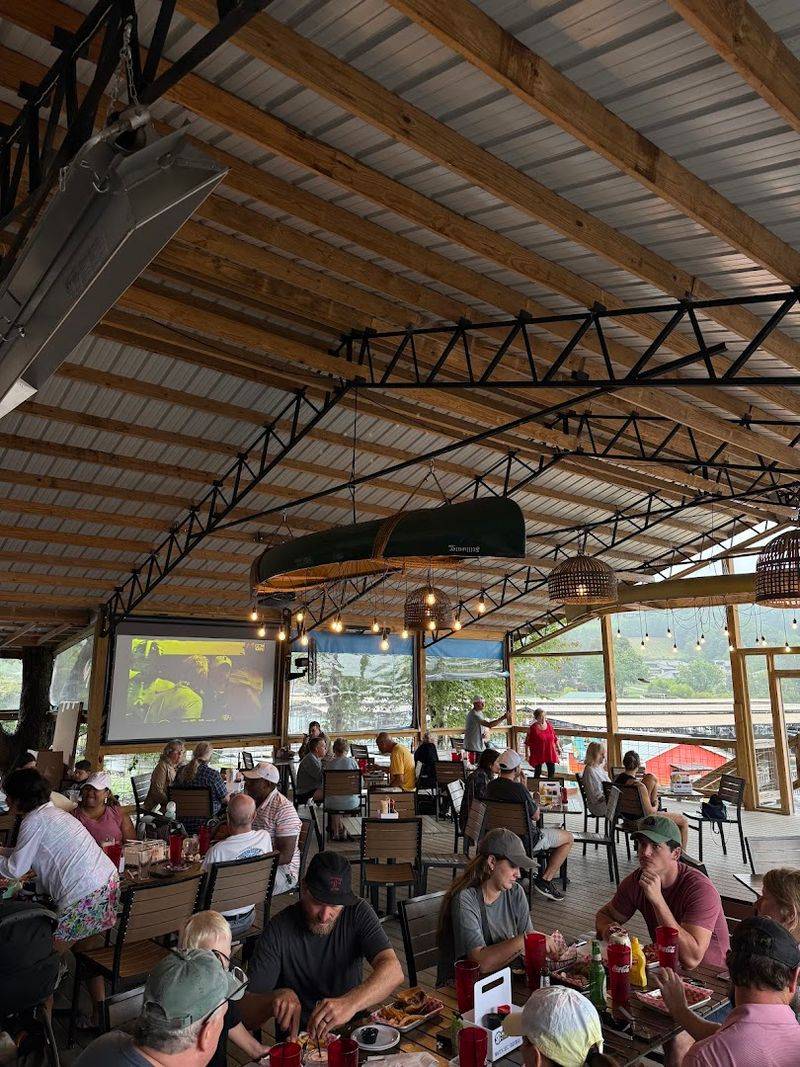 Live Music on Weekends