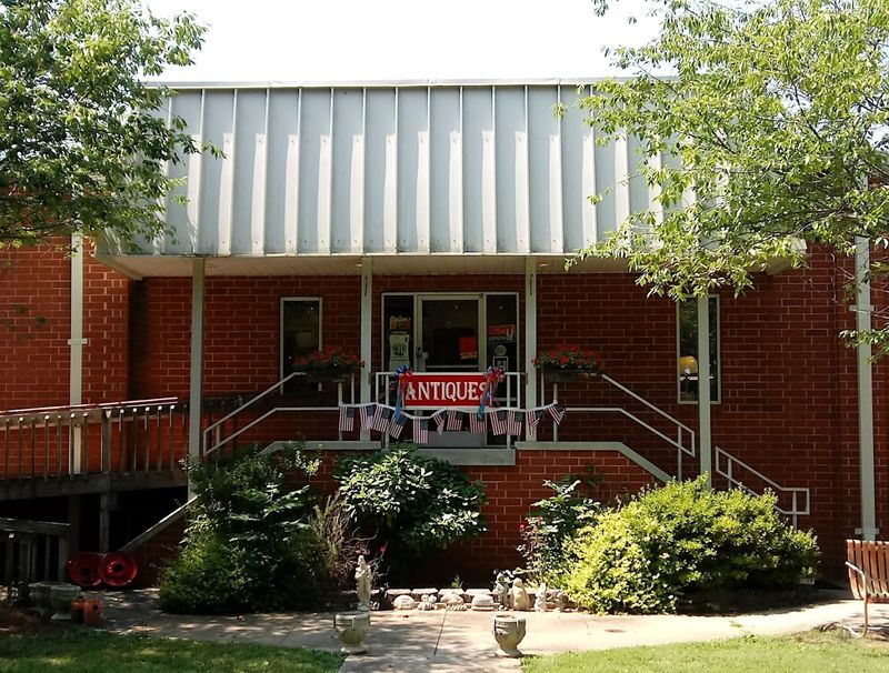 The Underrated North Carolina River Town Locals Are Quietly Protecting - Decor Hint A Suburban Rural Lifestyle Blend