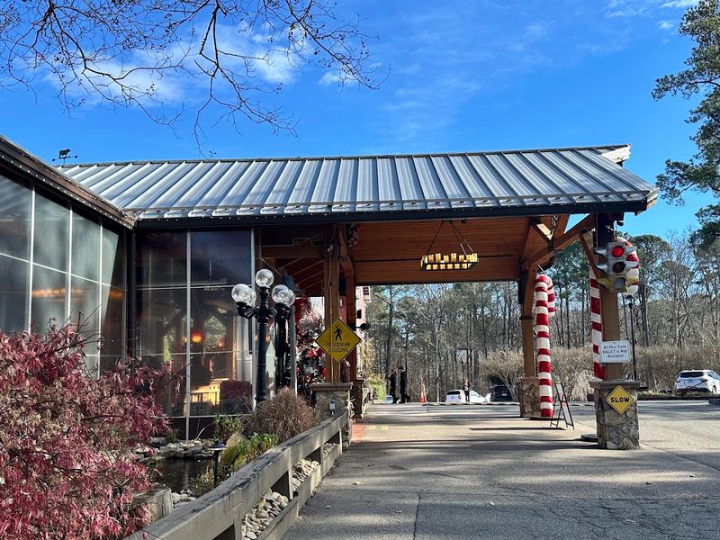 A Raleigh Institution Since 1960 That Lives Up To The Hype