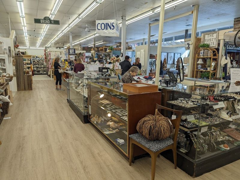 Extensive Selection Across Three Georgia Locations