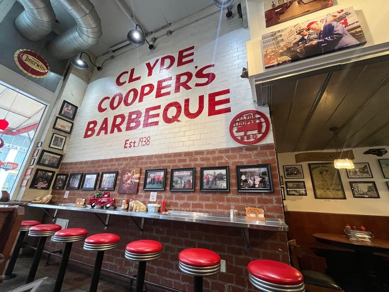 Clyde Cooper's BBQ, Raleigh