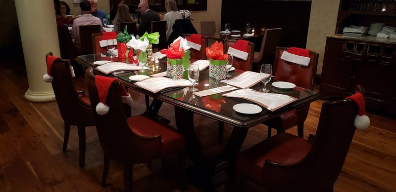 This North Carolina Italian Favorite Is So Popular, Even Reservations Feel Like A Win - Decor Hint Service That Flows Steady