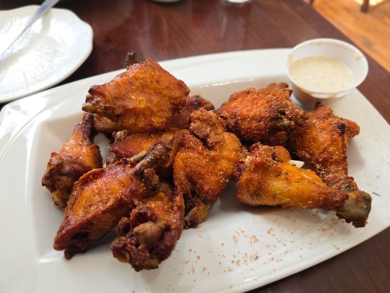 This Underrated Spot In Raleigh, North Carolina Is Worth Finding - Decor Hint It Is Easy To Underestimate This Place Until The First Bite