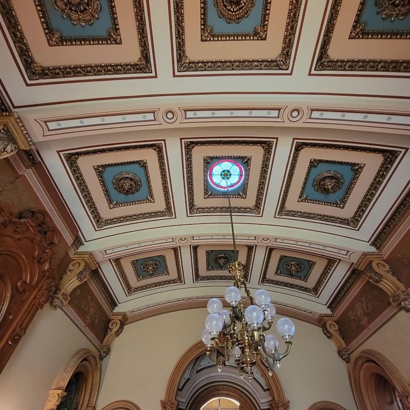 There's A Very Good Reason This Georgia Estate Is Known As The Palace Of The South - Decor Hint Plasterwork With 24-Karat Gold Leafing